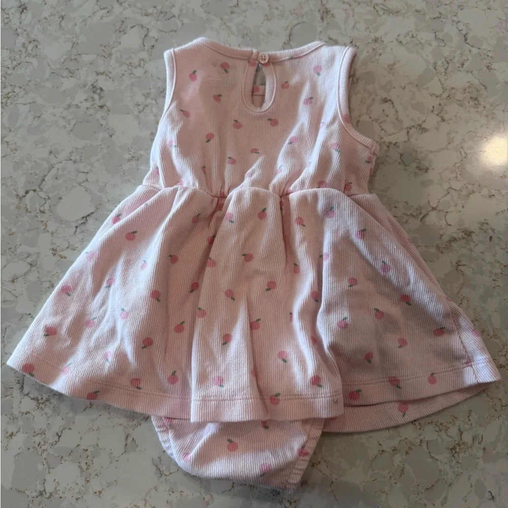 Carter’s 9M baby girl dress with diaper cover and bow